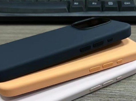 曲靖苹果14维修站分享iPhone14手机壳能直接给iPhone15用吗?